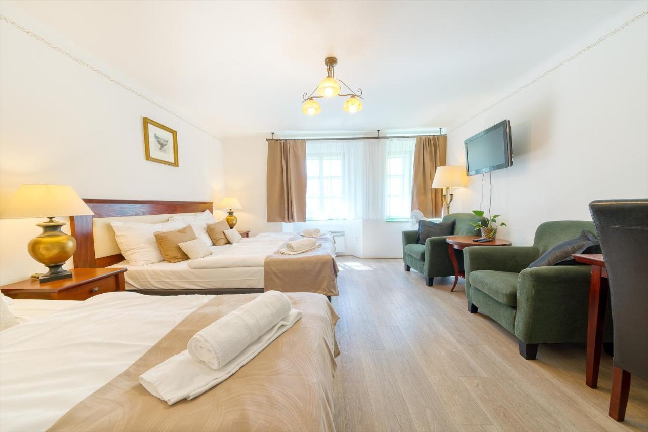 Nobles Apartments Прага Экстерьер фото