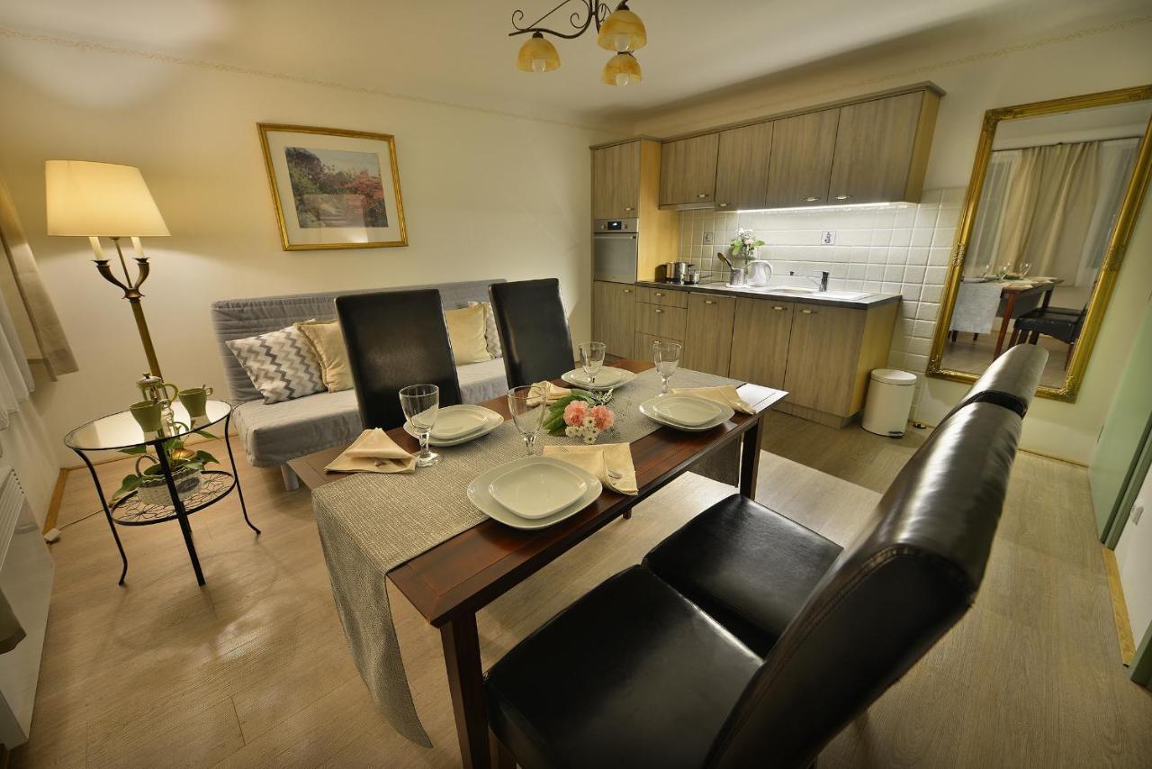Nobles Apartments Прага Экстерьер фото