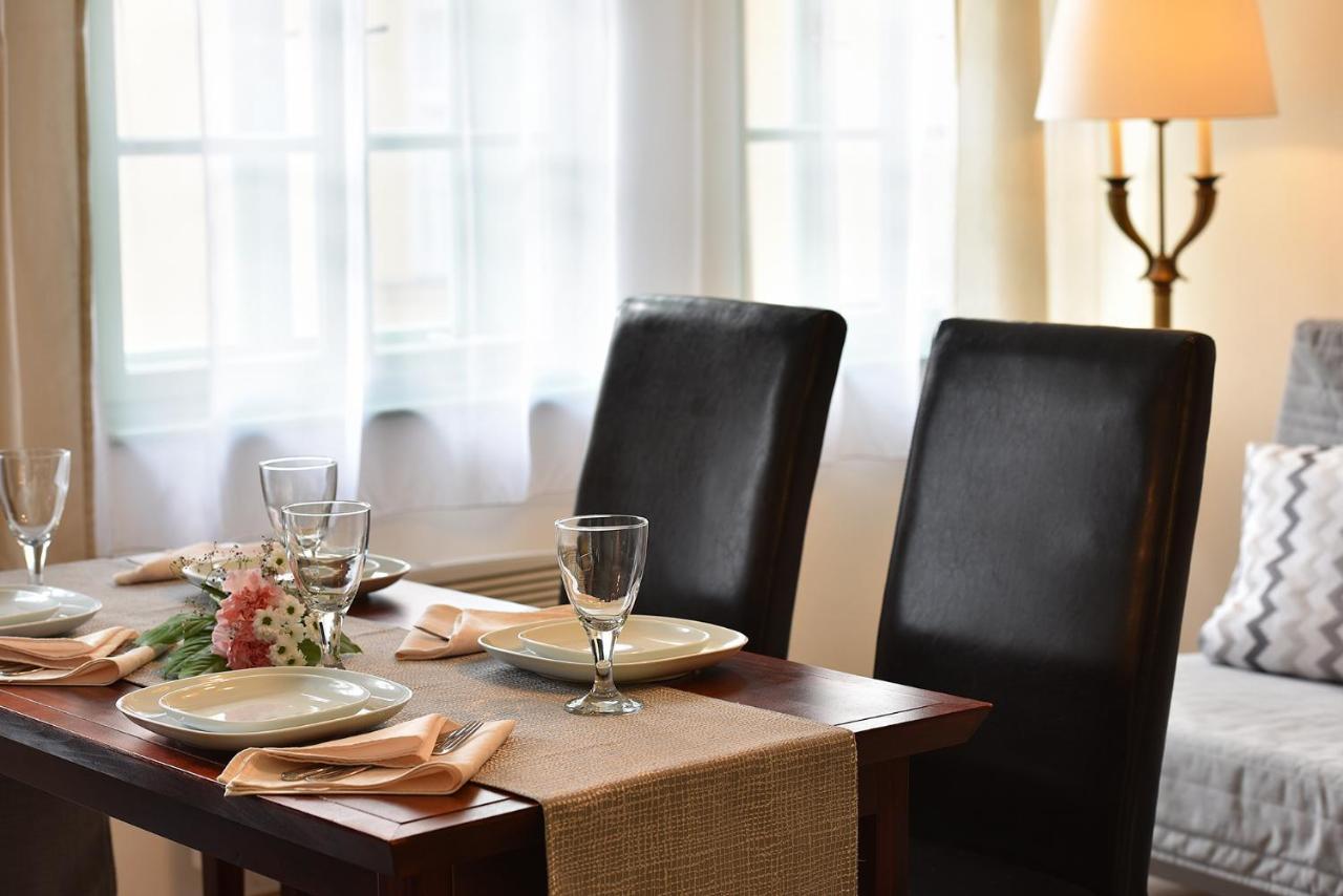 Nobles Apartments Прага Экстерьер фото