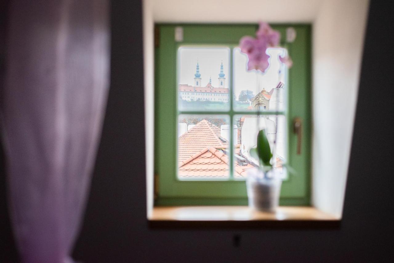Nobles Apartments Прага Экстерьер фото